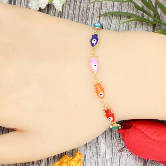 "Trendy Handmade Bracelet – A Stylish Gift for Women & Girls, MAR091902 - Picture 9 of 10